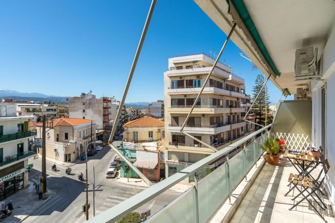 Georginas Home In City Center Chania  Exterior photo